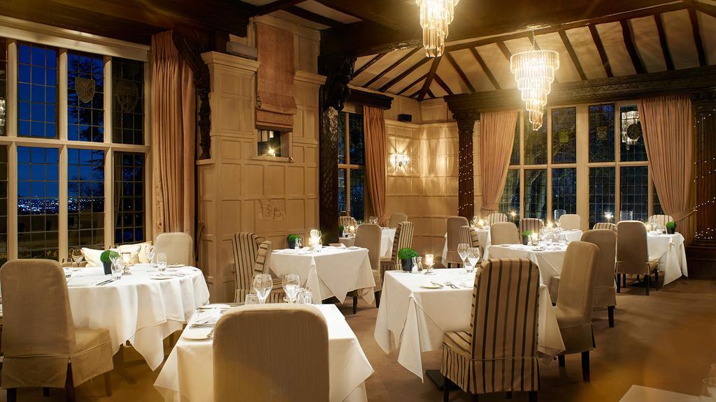 The Manor Elstree Hotell Exteriör bild